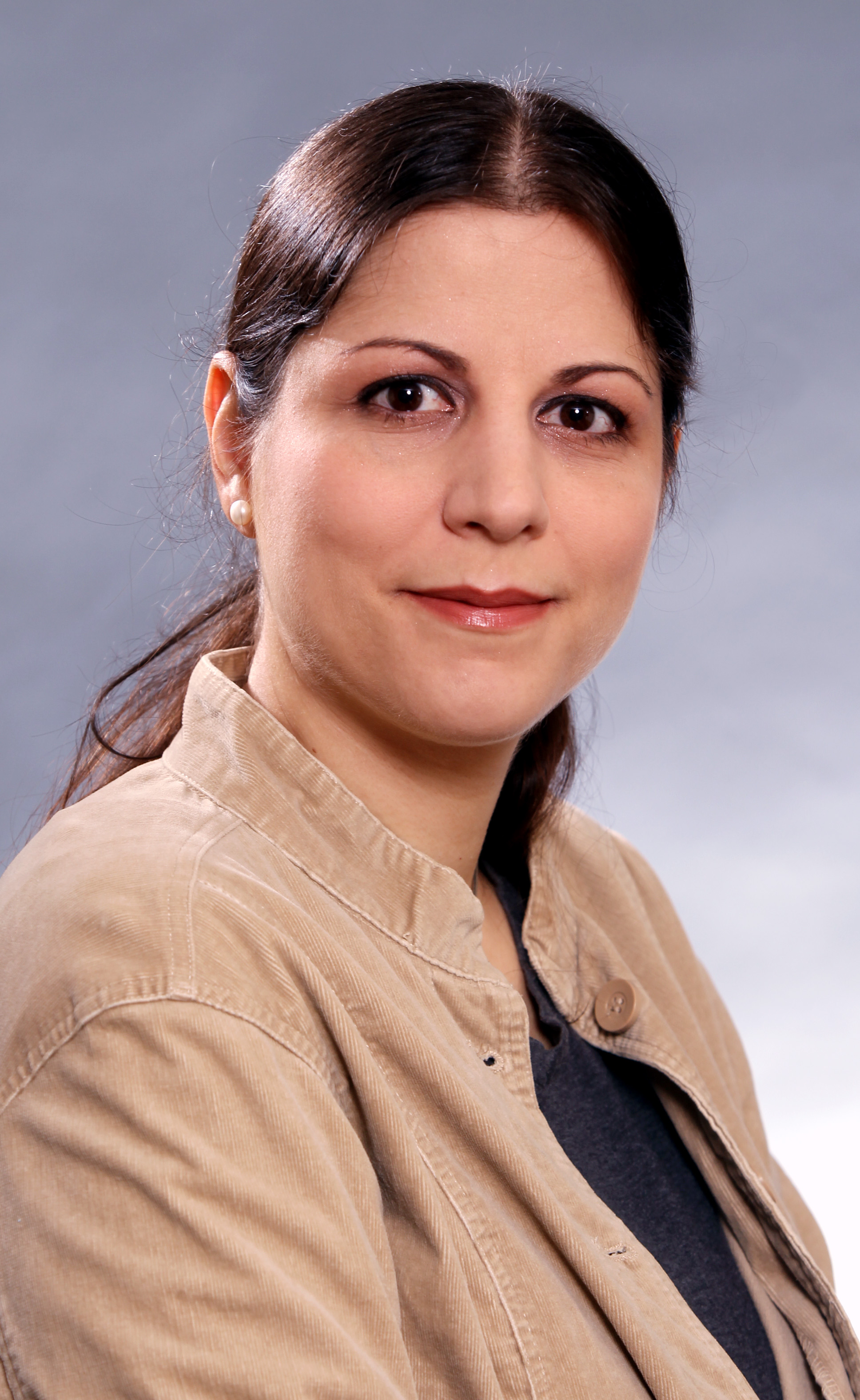 Katherine Ognyanova Photo