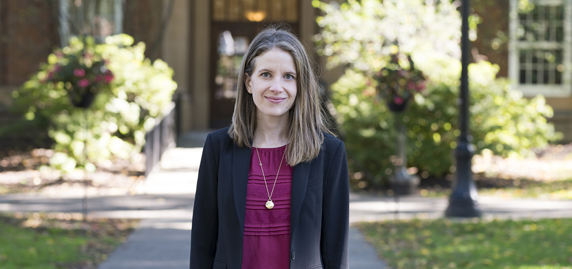 A new paper by Assistant Professor Caitlin Petre explores the impact of metrics on the media industry and journalistic practice, and on the tensions embedded within a democratic institution that also needs to make a profit. 