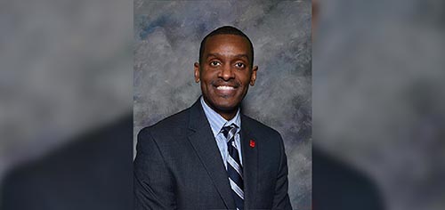 Assistant Dean for Student Services Kevin Ewell is included among a select group of Rutgers staff members praised by Chancellor Christopher Molloy for their “work and commitment.”