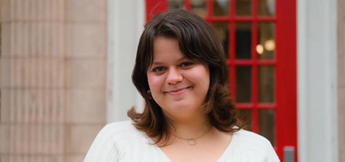 By studying JMS and DCIM at SC&I and taking advantage of other opportunities at Rutgers, Teubner JMS'23 has developed a skillset that will enable her to pursue a career in music journalism. 