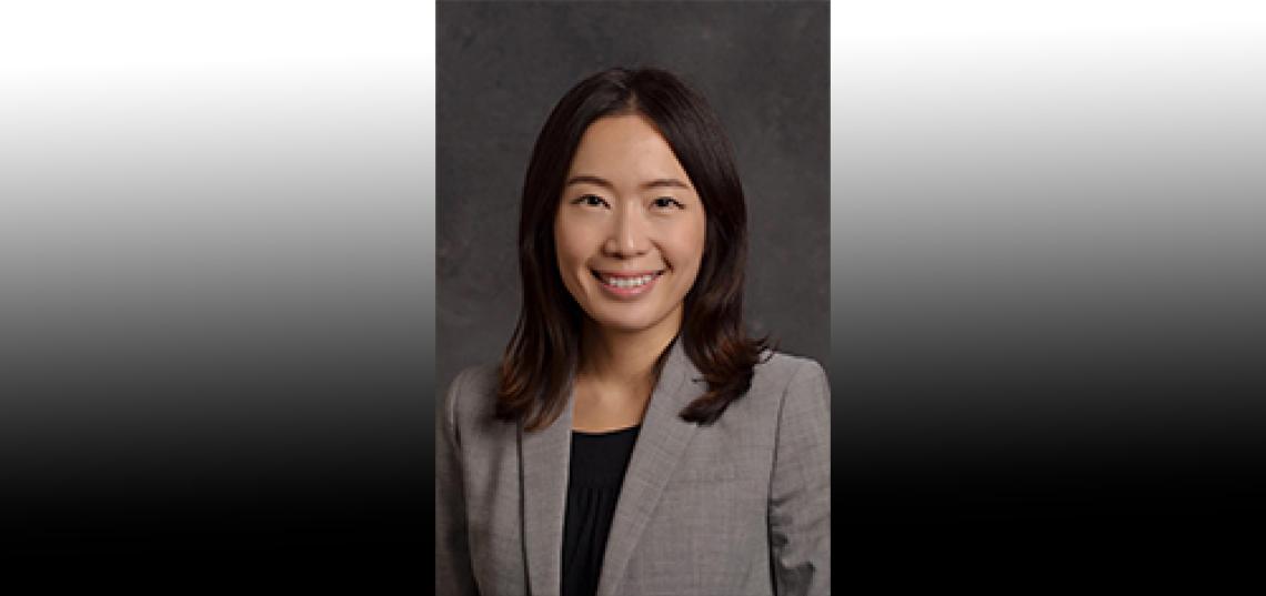 The National Communication Association has awarded SC&I Assistant Professor of Communication Dajung (DJ) Woo for her paper that explores communication between emergency physicians and nurses. 