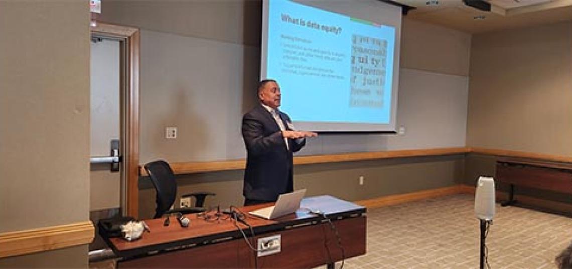 What Makes Public Health Data Dashboards Actionable? Insights from a Rutgers SC&I-Hosted Forum What Makes Public Health Data Dashboards Actionable? Insights from a Rutgers SC&I-Hosted Forum